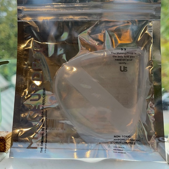 New The Original Makeup Drop Free Shipping - Picture 1 of 4